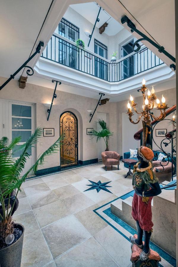 Gadir Suites Cádiz Exteriér fotografie